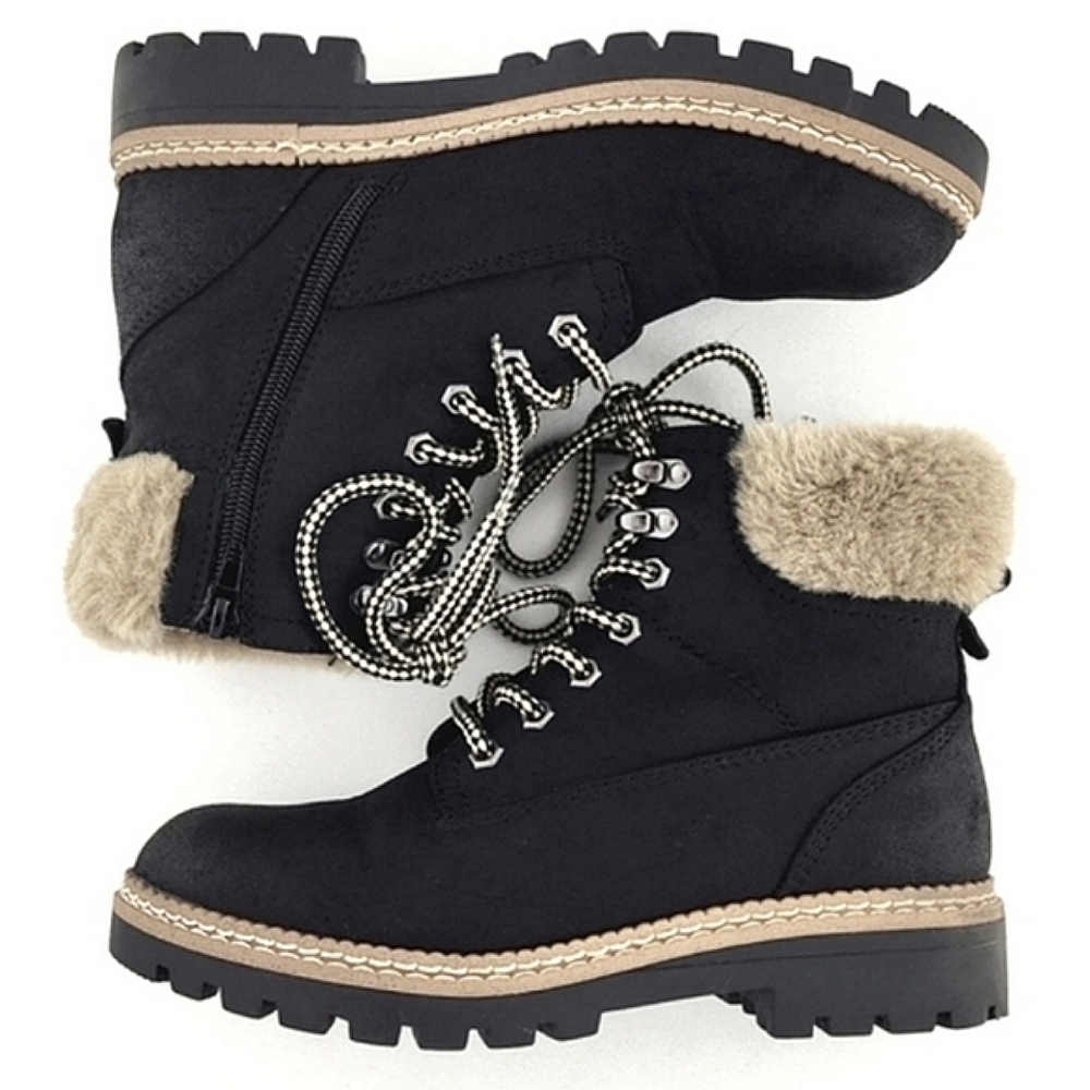 Steve Madden Women's Astrixx Black Insulated Ankle Boot Faux Fur Side Zip 37